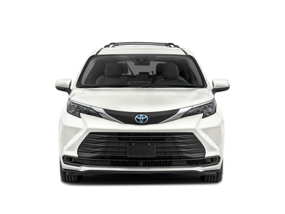 2025 Toyota Sienna LE 8 Passenger