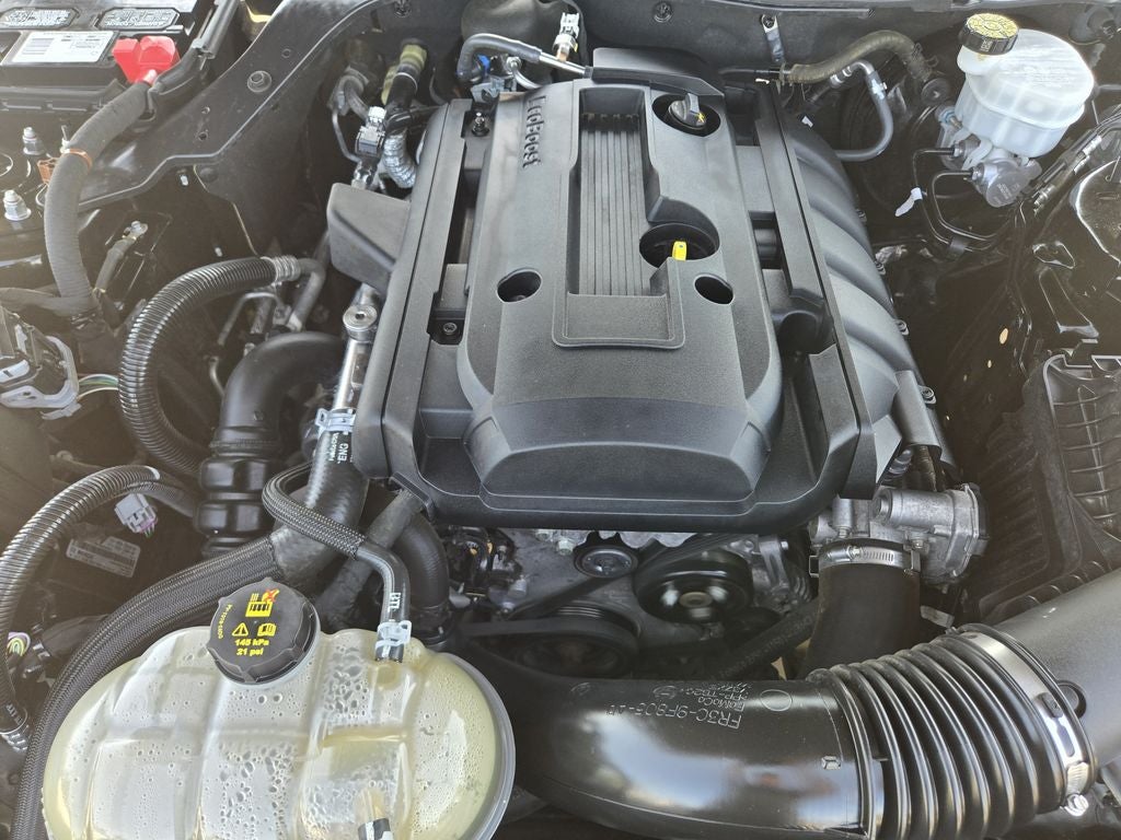 2020 Ford Mustang EcoBoost