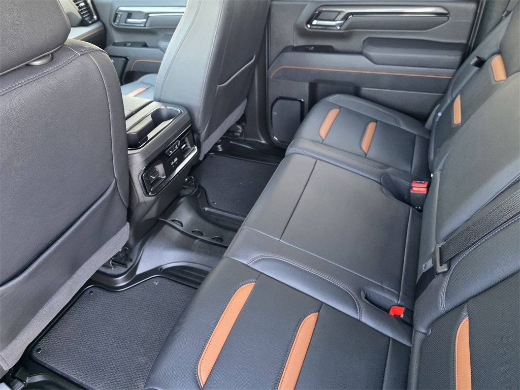 2025 GMC Sierra 2500HD AT4