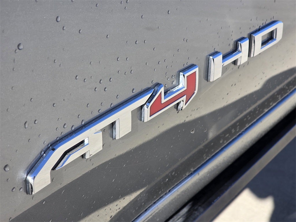 2025 GMC Sierra 2500HD AT4