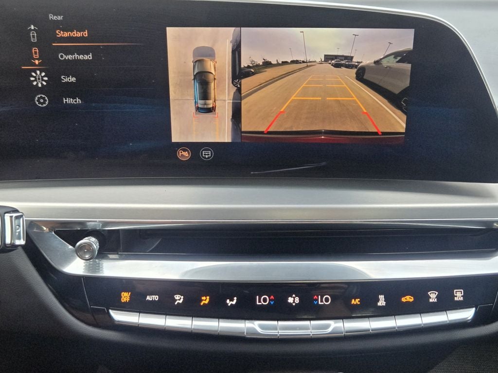2025 Cadillac LYRIQ Sport