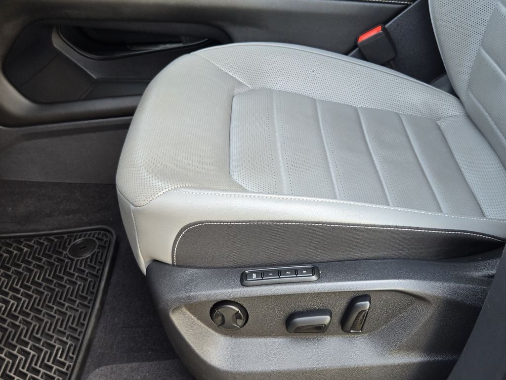 2024 Volkswagen Atlas Cross Sport 2.0T SEL