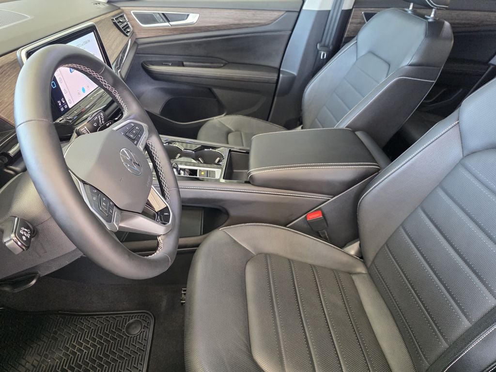 2025 Volkswagen Atlas 2.0T SEL