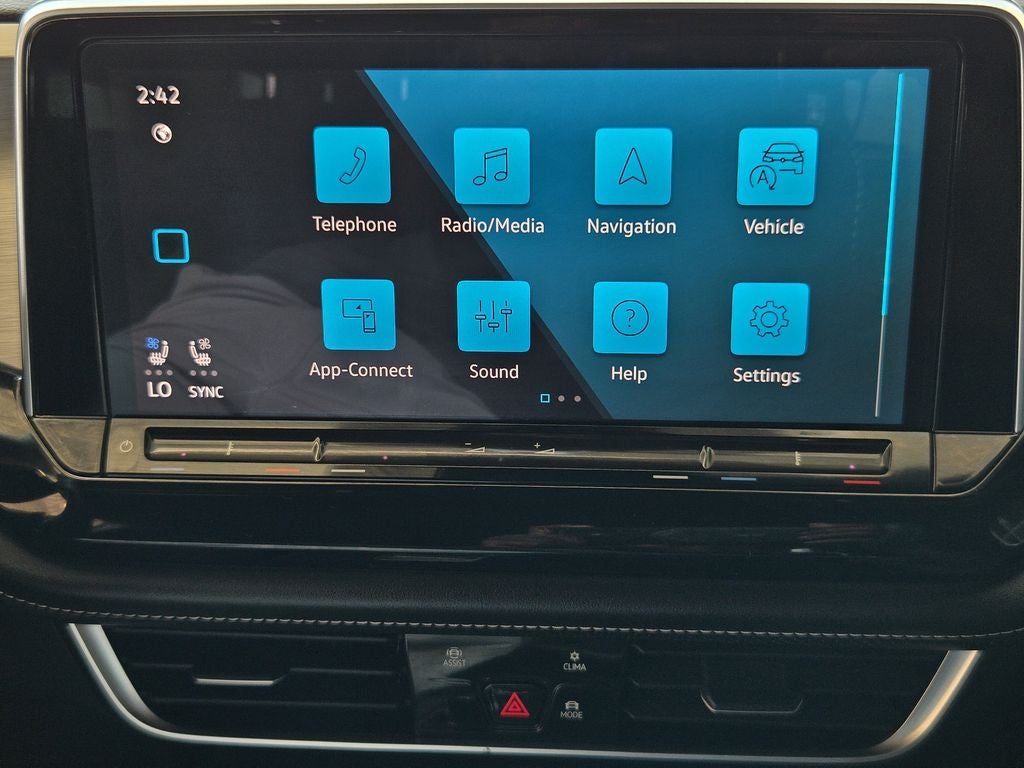 2024 Volkswagen Atlas Cross Sport 2.0T SE