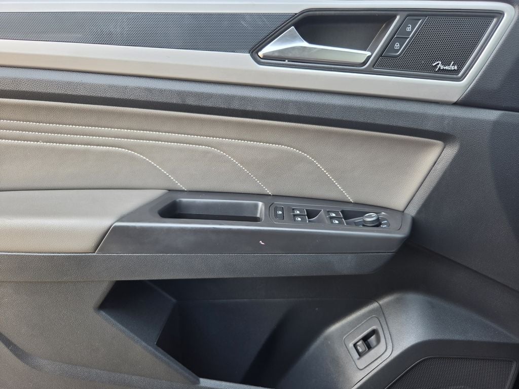2023 Volkswagen Atlas Cross Sport 3.6L V6 SEL Premium R-Line