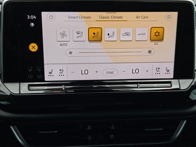 2025 Volkswagen Atlas Cross Sport 2.0T SEL Premium R-Line