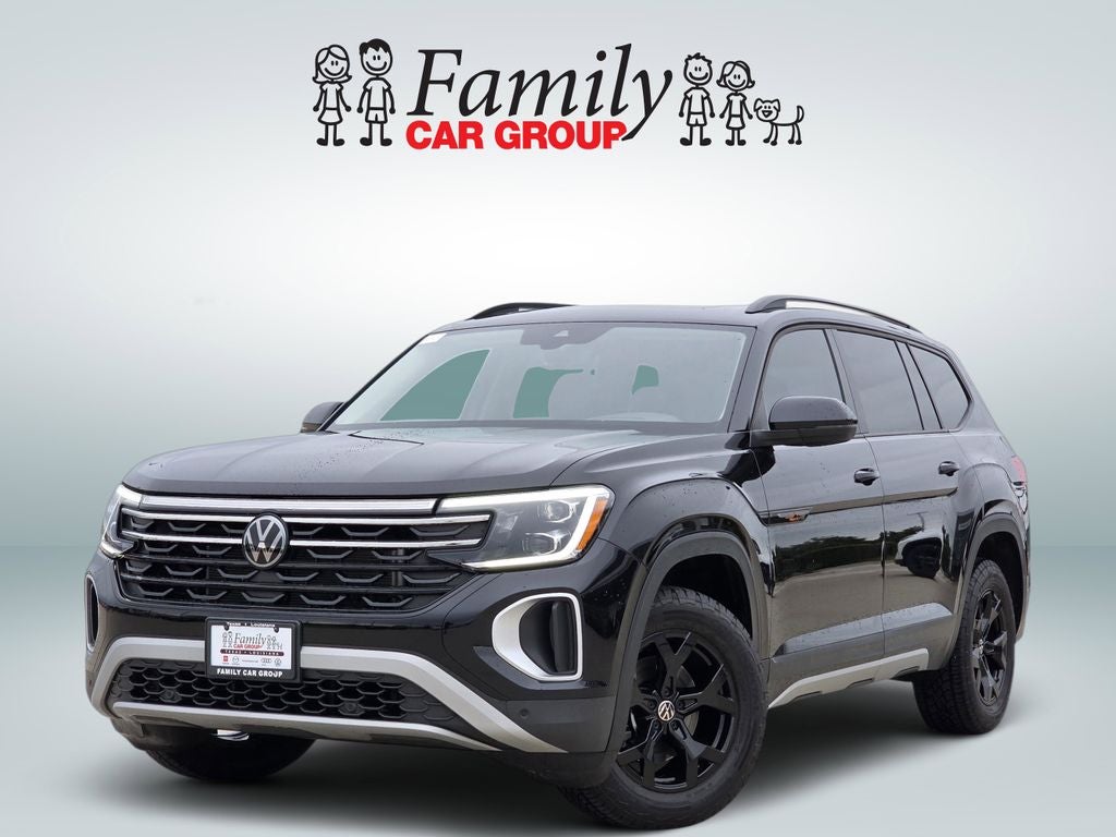 2024 Volkswagen Atlas 2.0T Peak Edition SEL