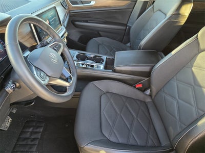 2025 Volkswagen Atlas Cross Sport 2.0T SE w/Technology