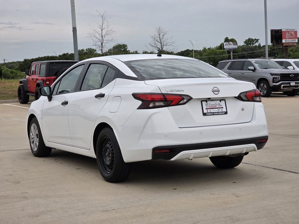 2024 Nissan Versa 1.6 S