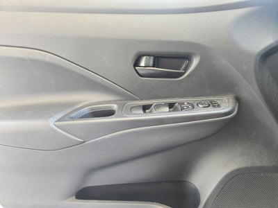 2022 Nissan Versa 1.6 S