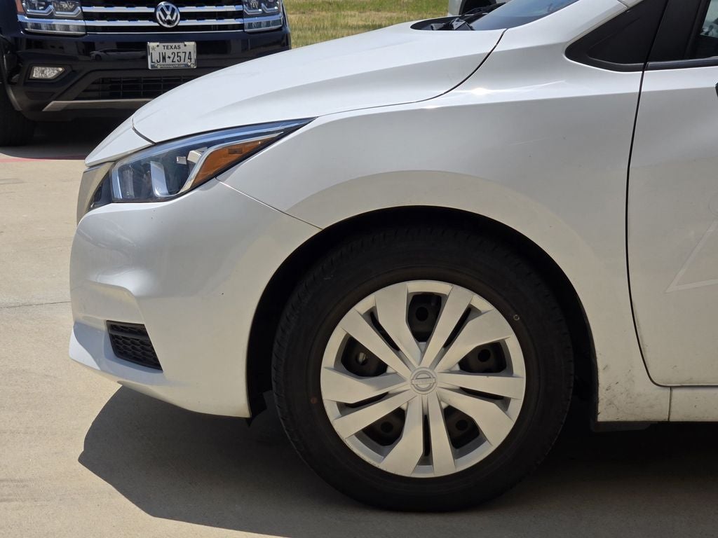 2022 Nissan Versa 1.6 S