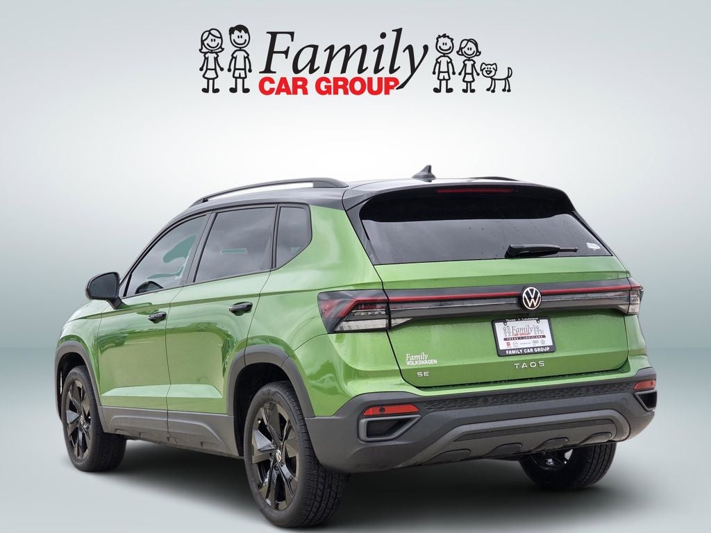 2025 Volkswagen Taos 1.5T SE Black