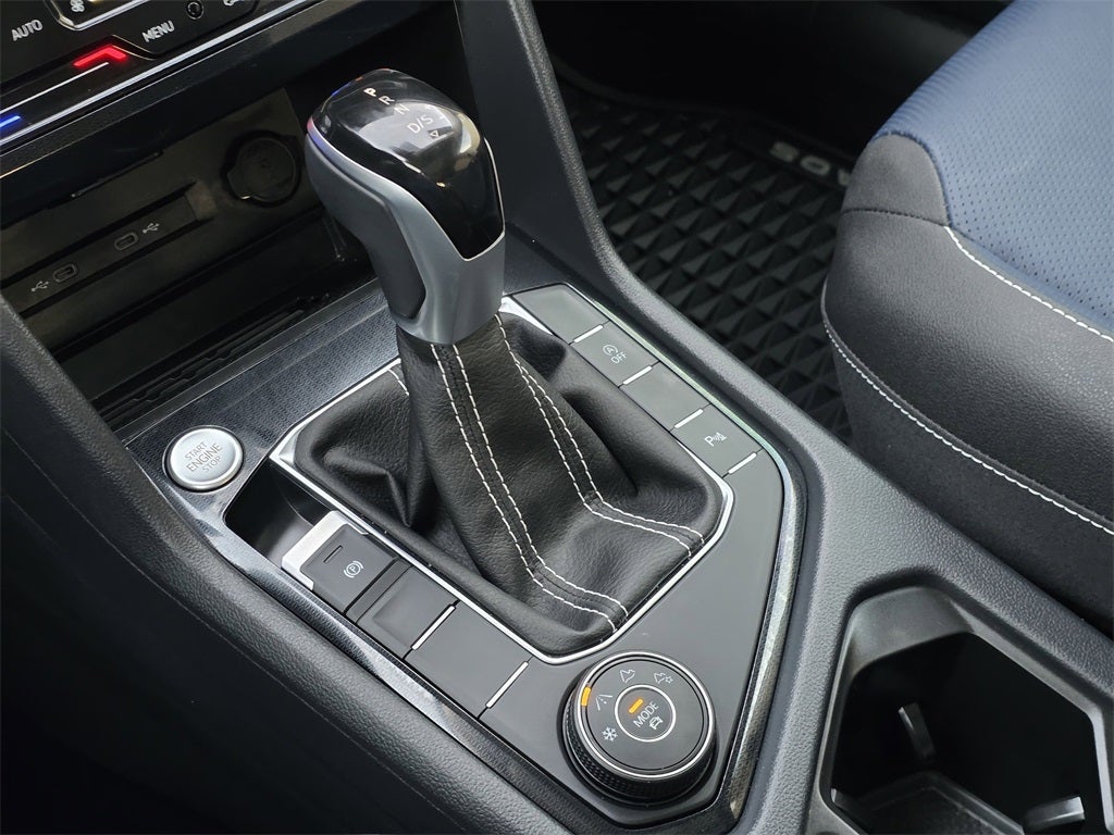 2025 Volkswagen Taos 1.5T SEL