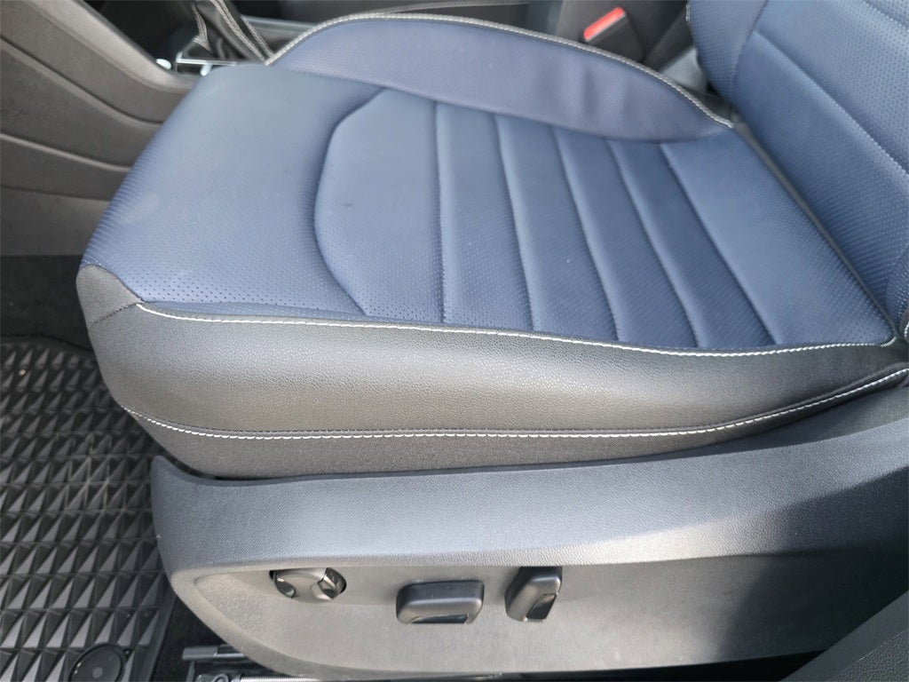 2025 Volkswagen Taos 1.5T SEL