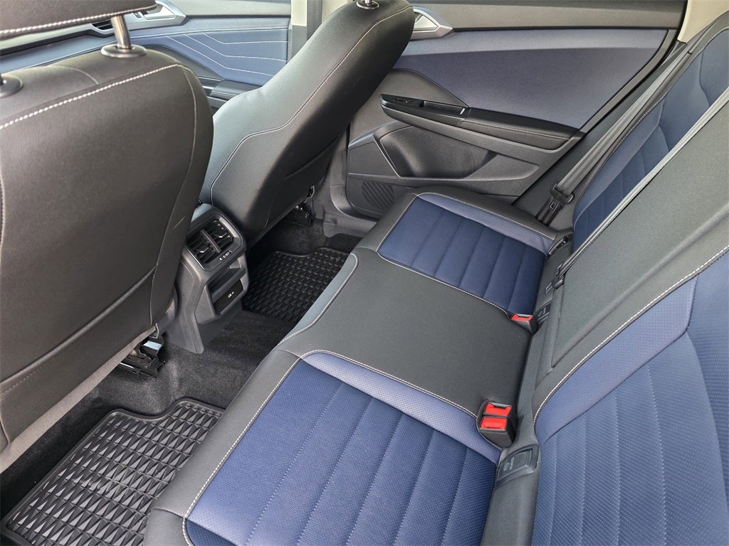 2025 Volkswagen Taos 1.5T SEL