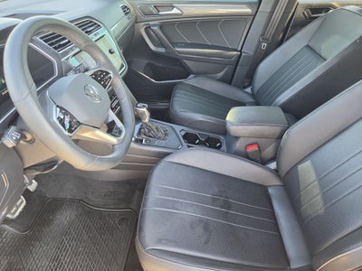 2024 Volkswagen Tiguan 2.0T SE R-Line Black