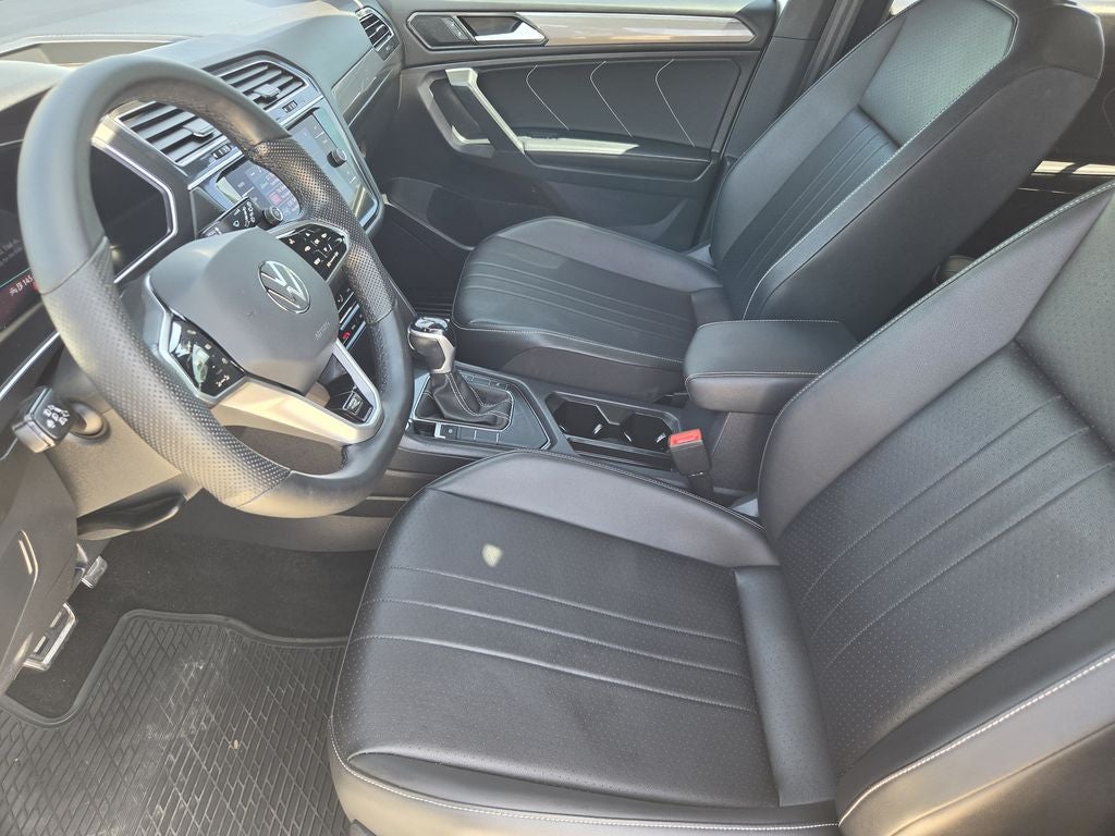 2023 Volkswagen Tiguan 2.0T SE R-Line Black