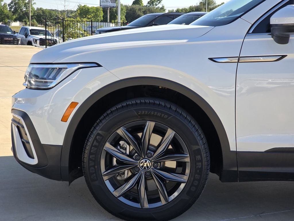 2023 Volkswagen Tiguan 2.0T SE