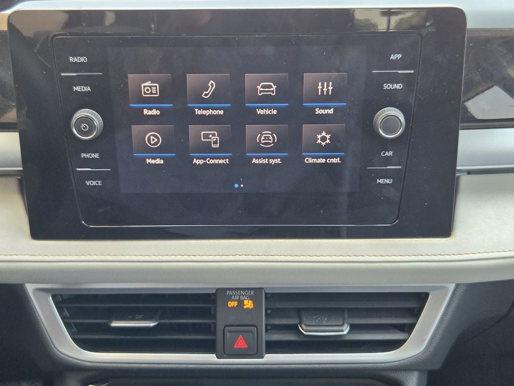 2025 Volkswagen Taos 1.5T SE