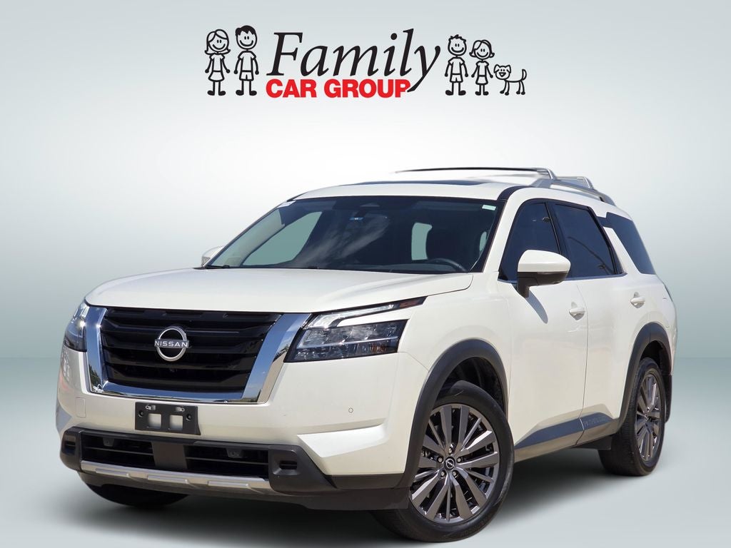 2024 Nissan Pathfinder SL