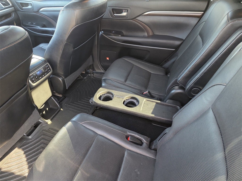 2017 Toyota Highlander Limited