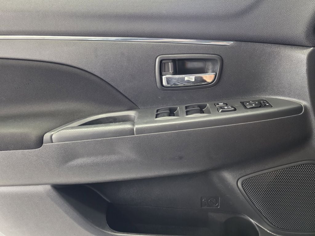 2021 Mitsubishi Outlander Sport 2.0 LE