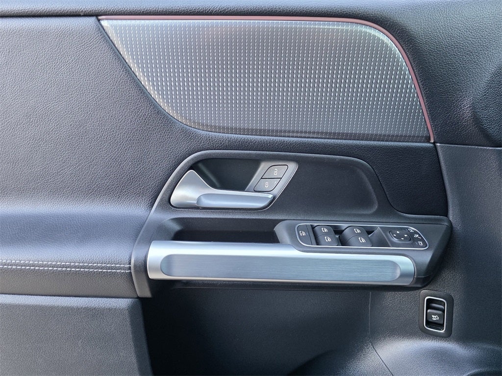 2022 Mercedes-Benz GLB GLB 250