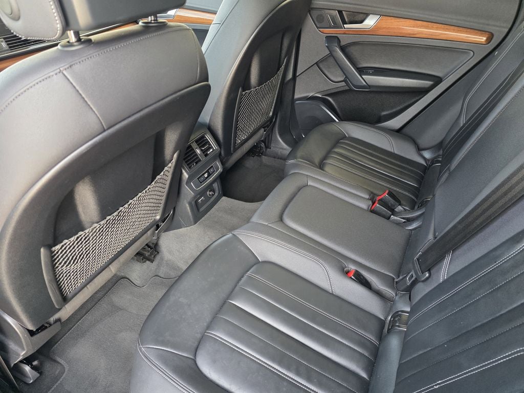 2023 Audi Q5 45 S line Premium quattro