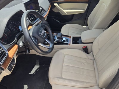 2023 Audi Q5 45 S line Premium quattro