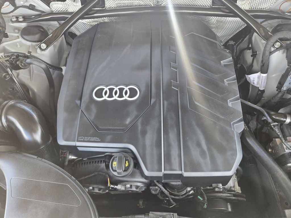 2023 Audi Q5 45 S line Premium quattro