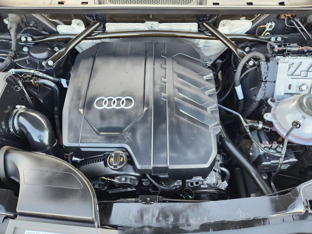 2023 Audi Q5 45 S line Premium quattro