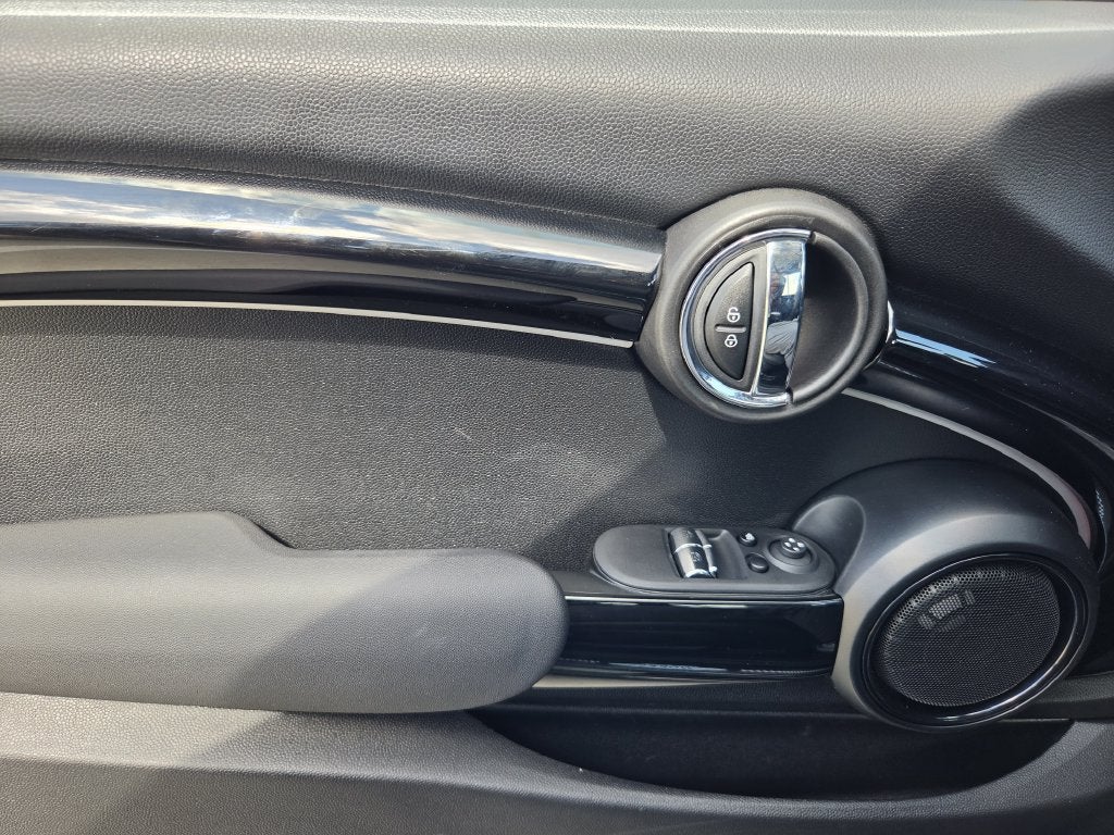 2023 MINI John Cooper Works Base