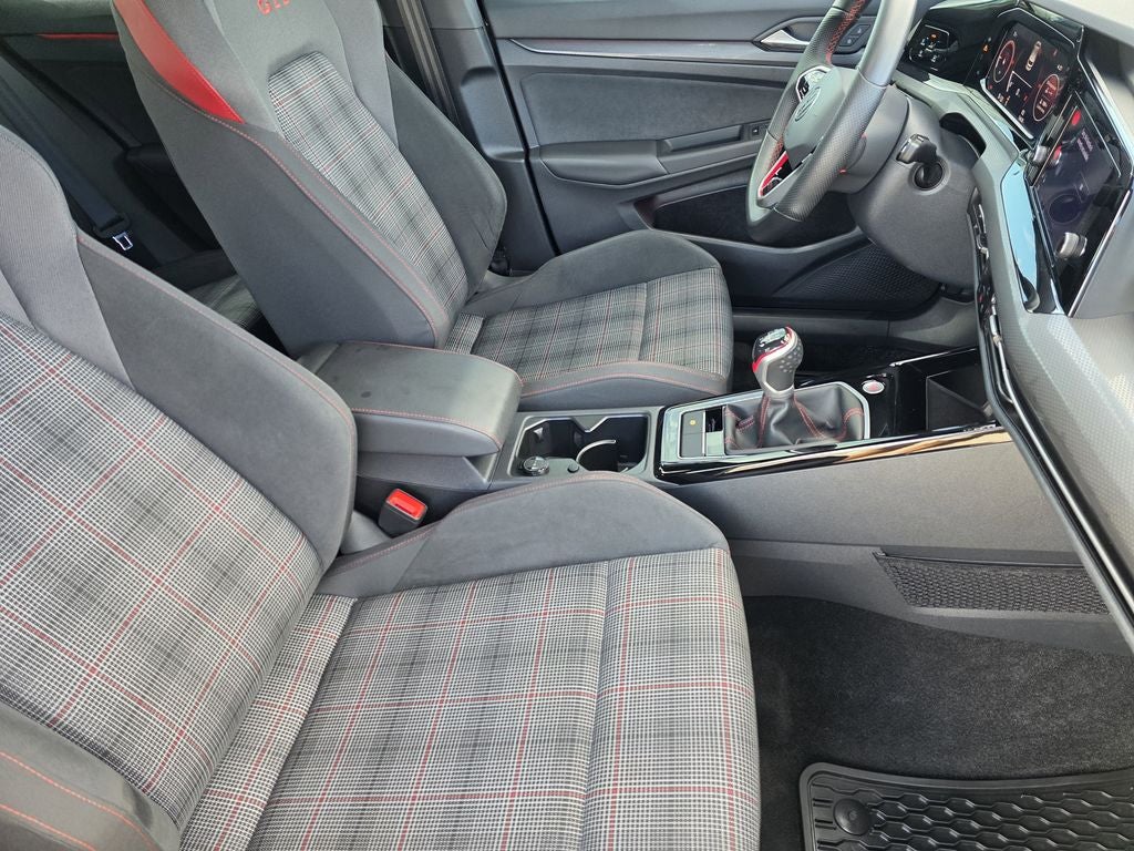2024 Volkswagen Golf GTI S