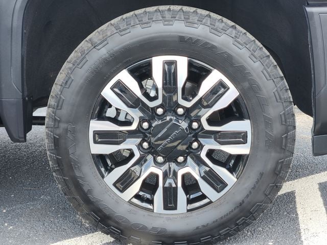 2025 GMC Sierra 2500HD Denali Ultimate