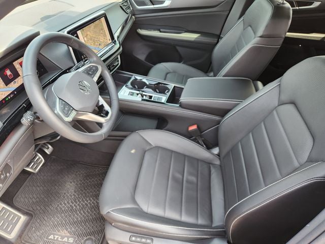 2024 Volkswagen Atlas Cross Sport 2.0T SEL R-Line