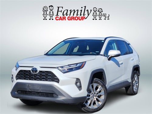 2025 Toyota RAV4 XLE Premium