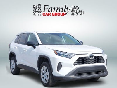 2025 Toyota RAV4 LE