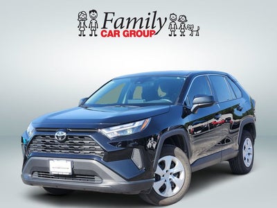 2025 Toyota RAV4 LE