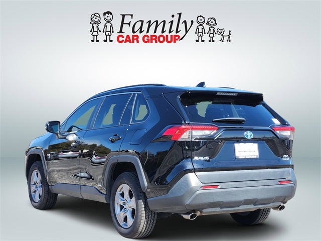 2022 Toyota RAV4 Hybrid XLE