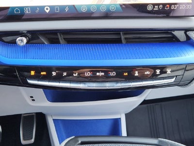 2025 Cadillac OPTIQ Luxury