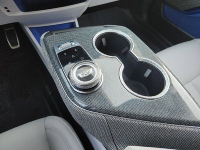 2025 Cadillac OPTIQ Luxury