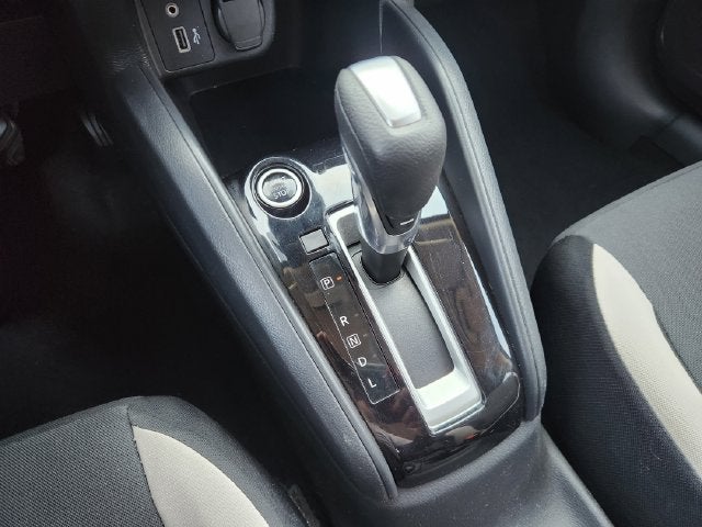 2021 Nissan Versa 1.6 SV