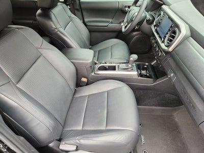 2023 Toyota Tacoma Limited V6