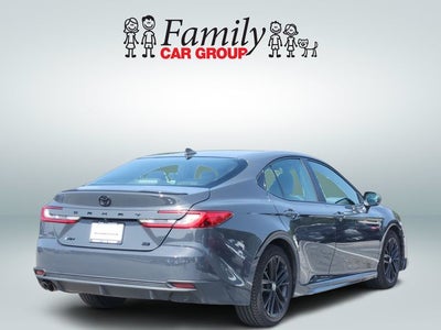 2025 Toyota Camry SE