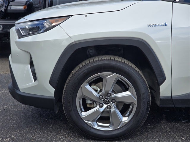2021 Toyota RAV4 Hybrid XLE Premium
