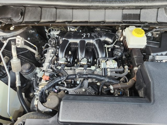 2023 Nissan Pathfinder SV