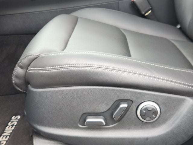 2024 Genesis GV70 2.5T