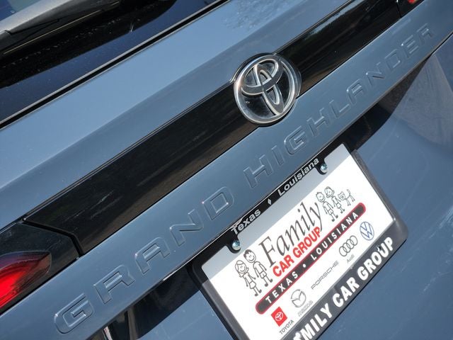 2025 Toyota Grand Highlander XLE