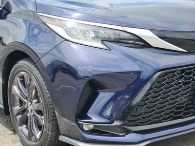 2022 Toyota Sienna XSE 7 Passenger