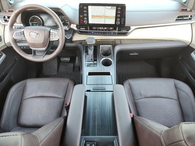 2021 Toyota Sienna Platinum 7 Passenger